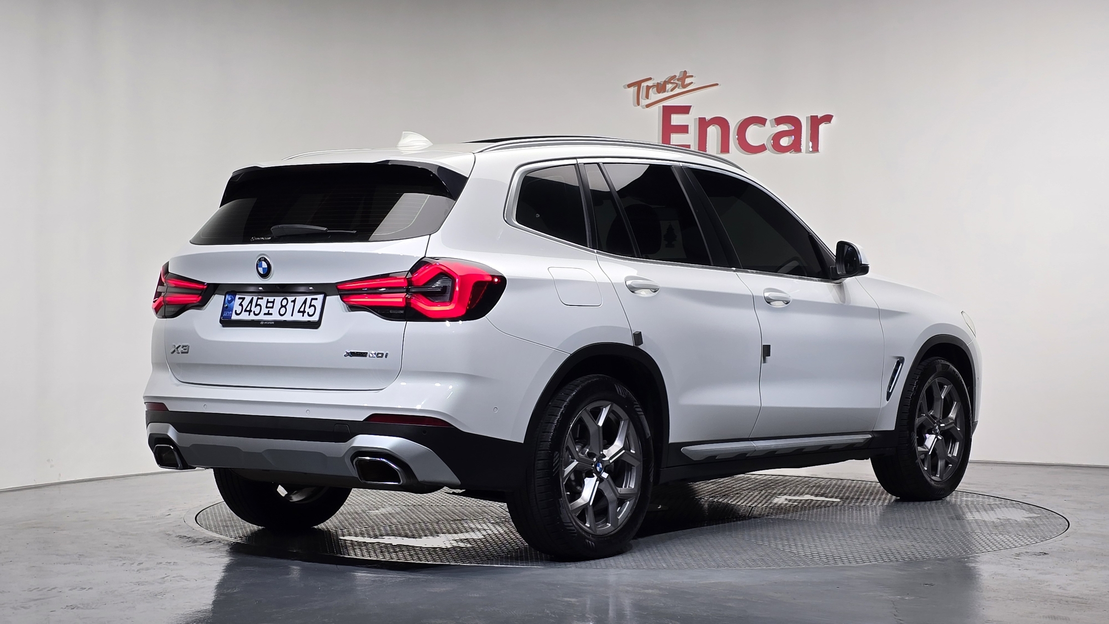 BMW X3 photo 2