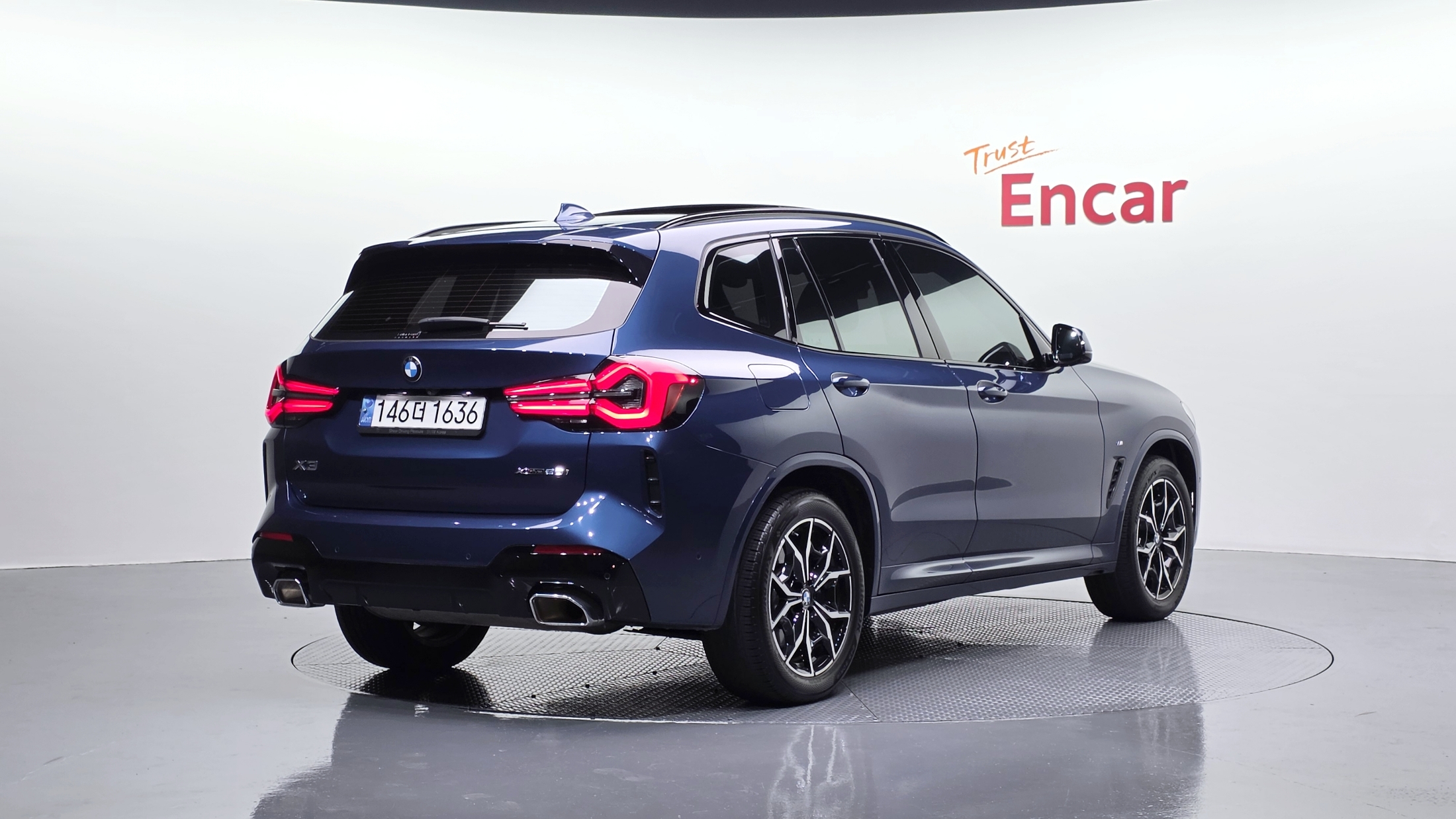 BMW X3 photo 2