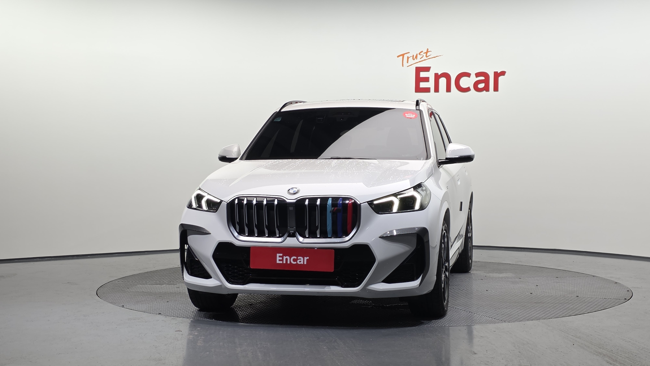 BMW X1 photo 3