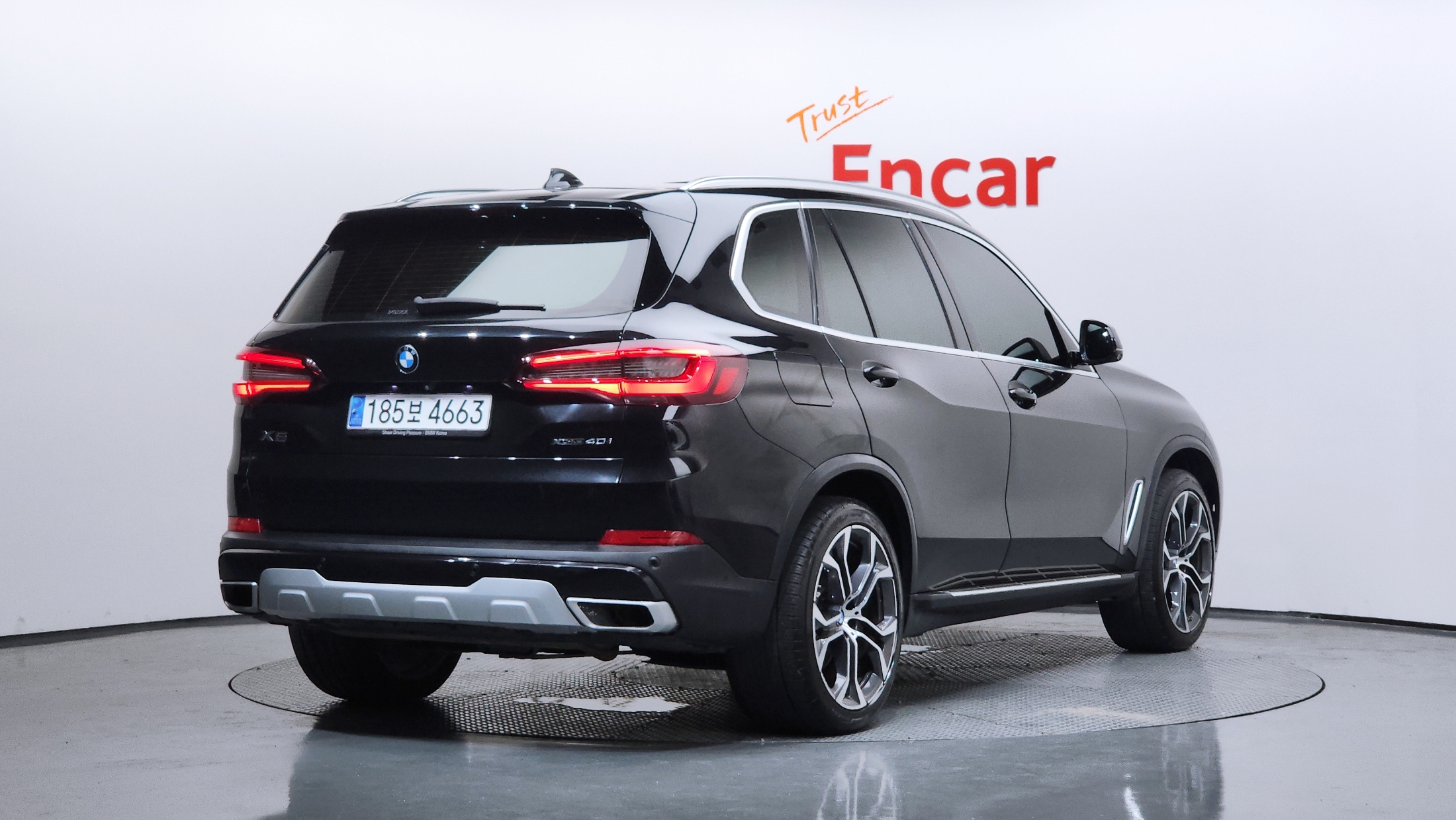 BMW X5 photo 2