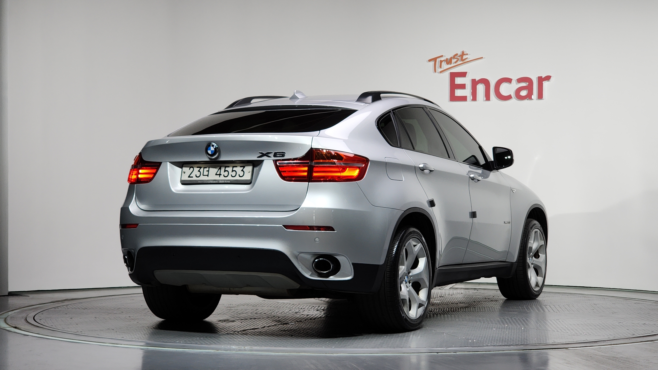 BMW X6 photo 2