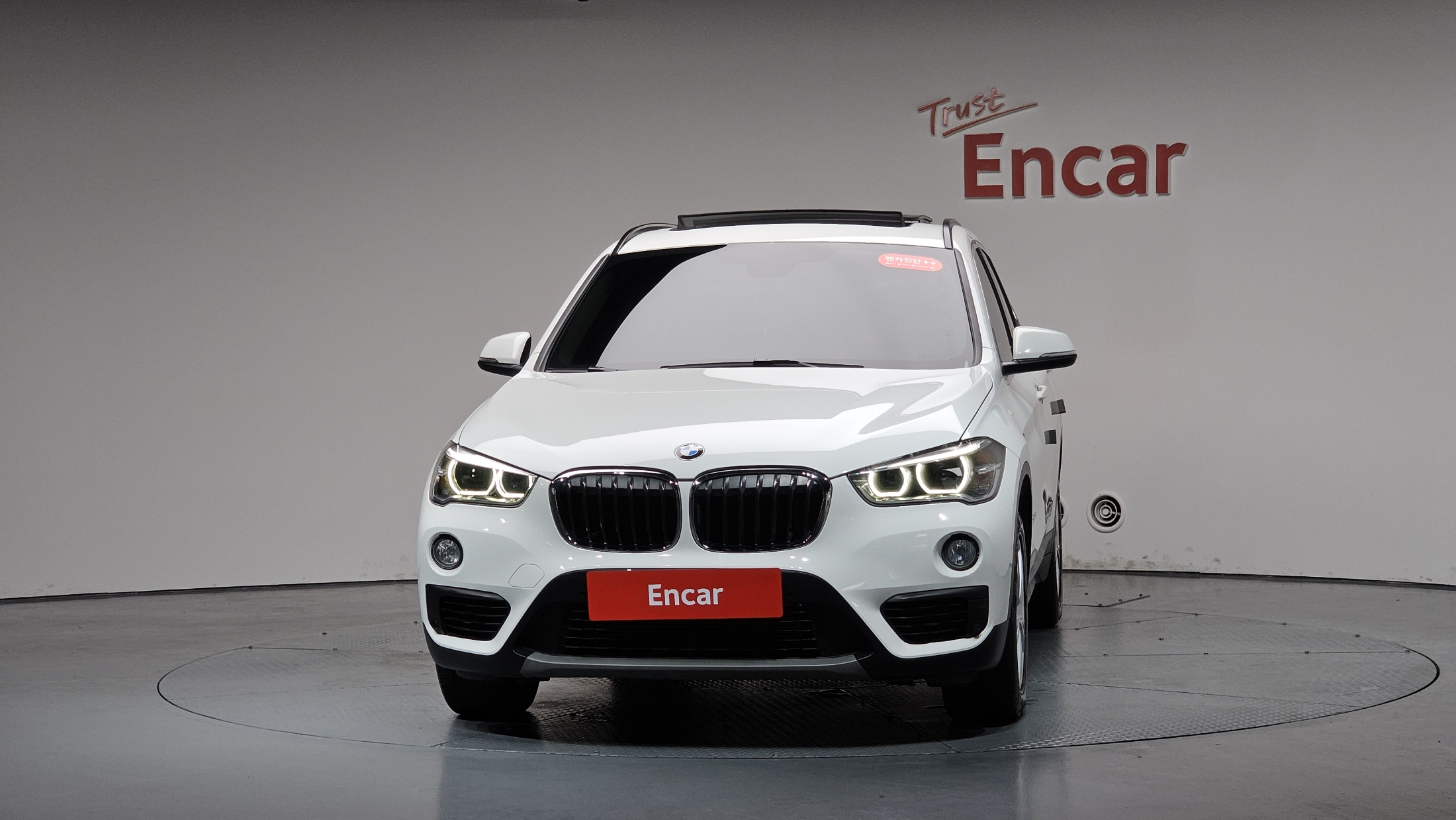 BMW X1 photo 3