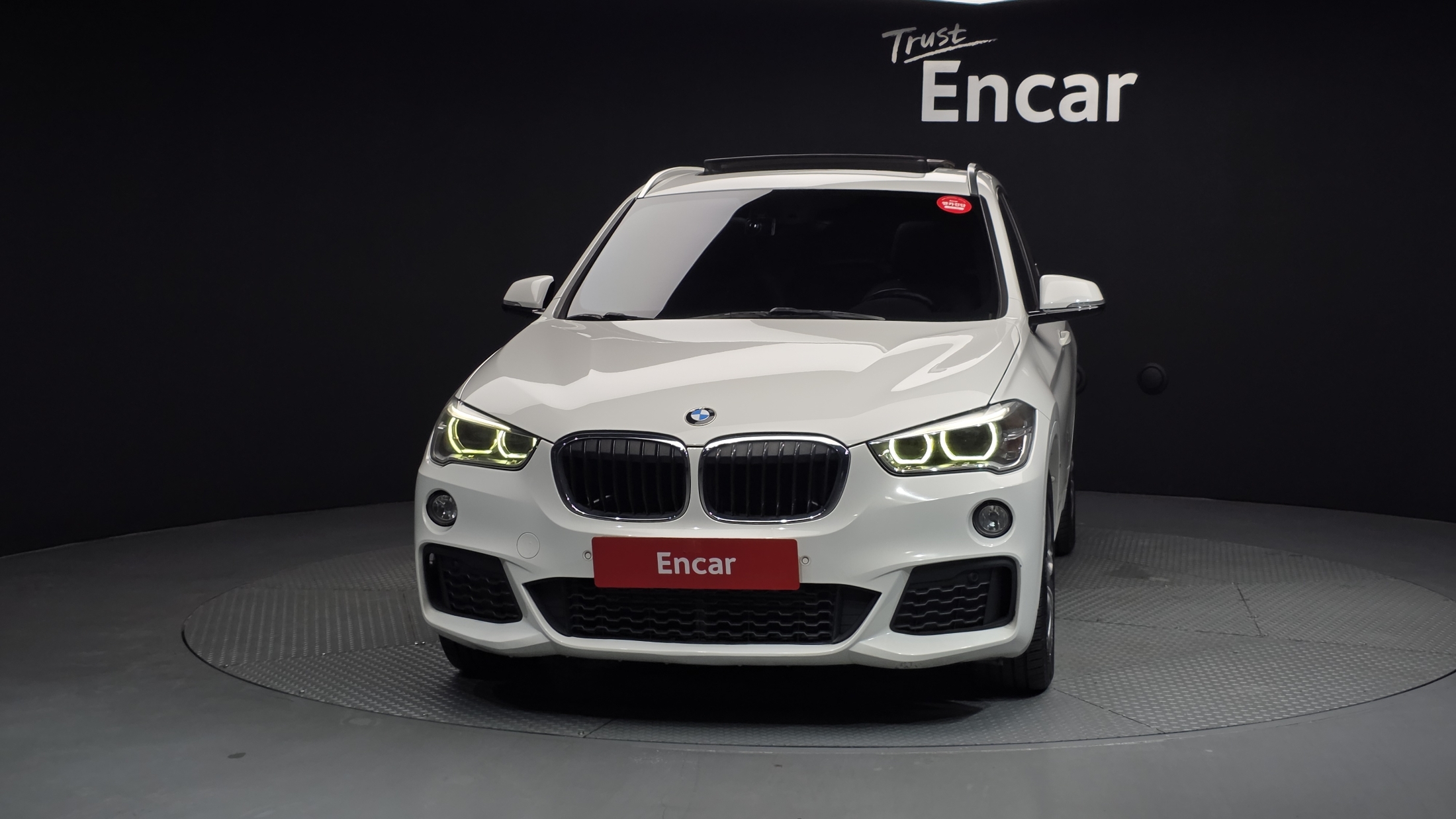 BMW X1 photo 3