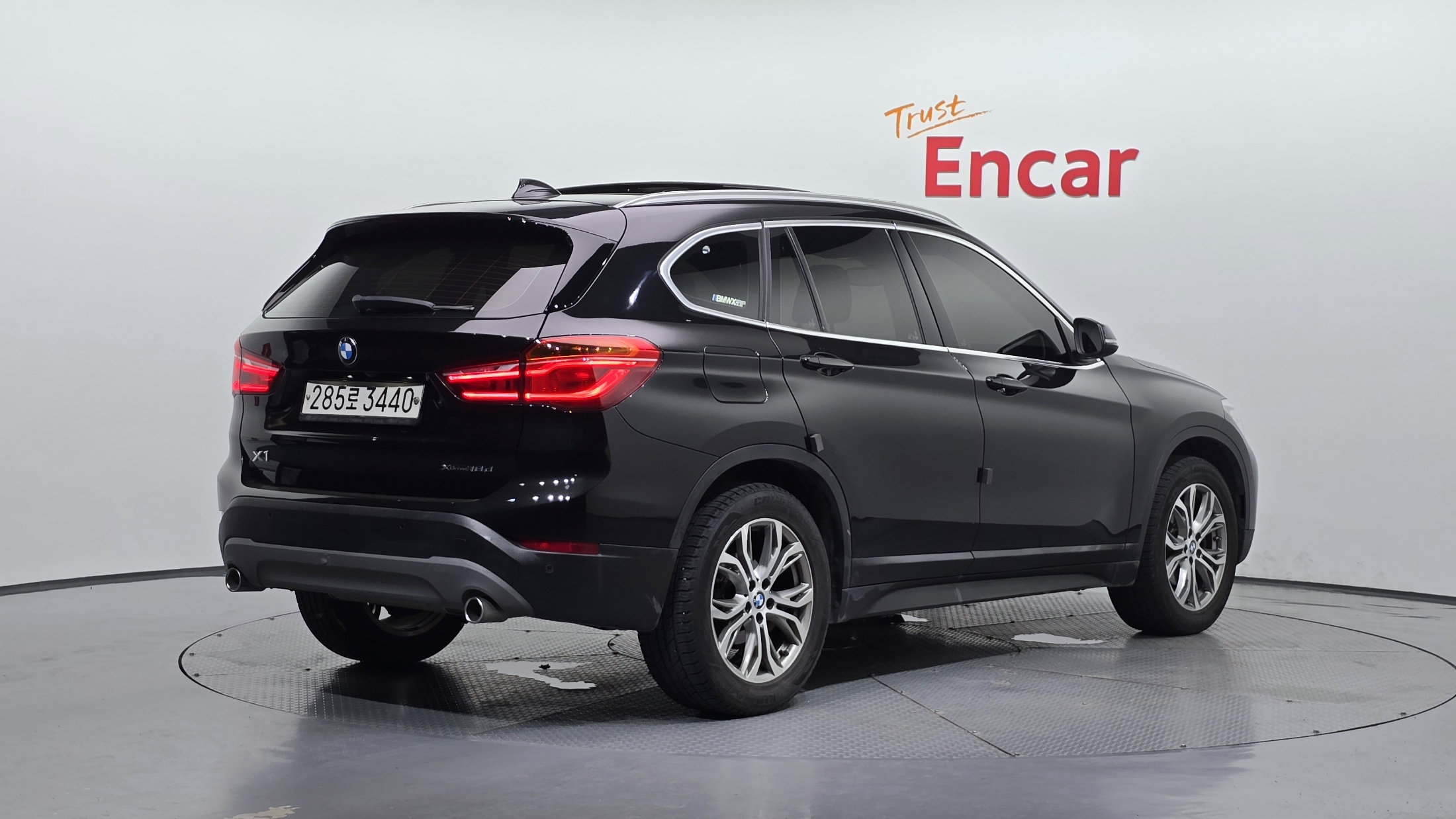 BMW X1 photo 2