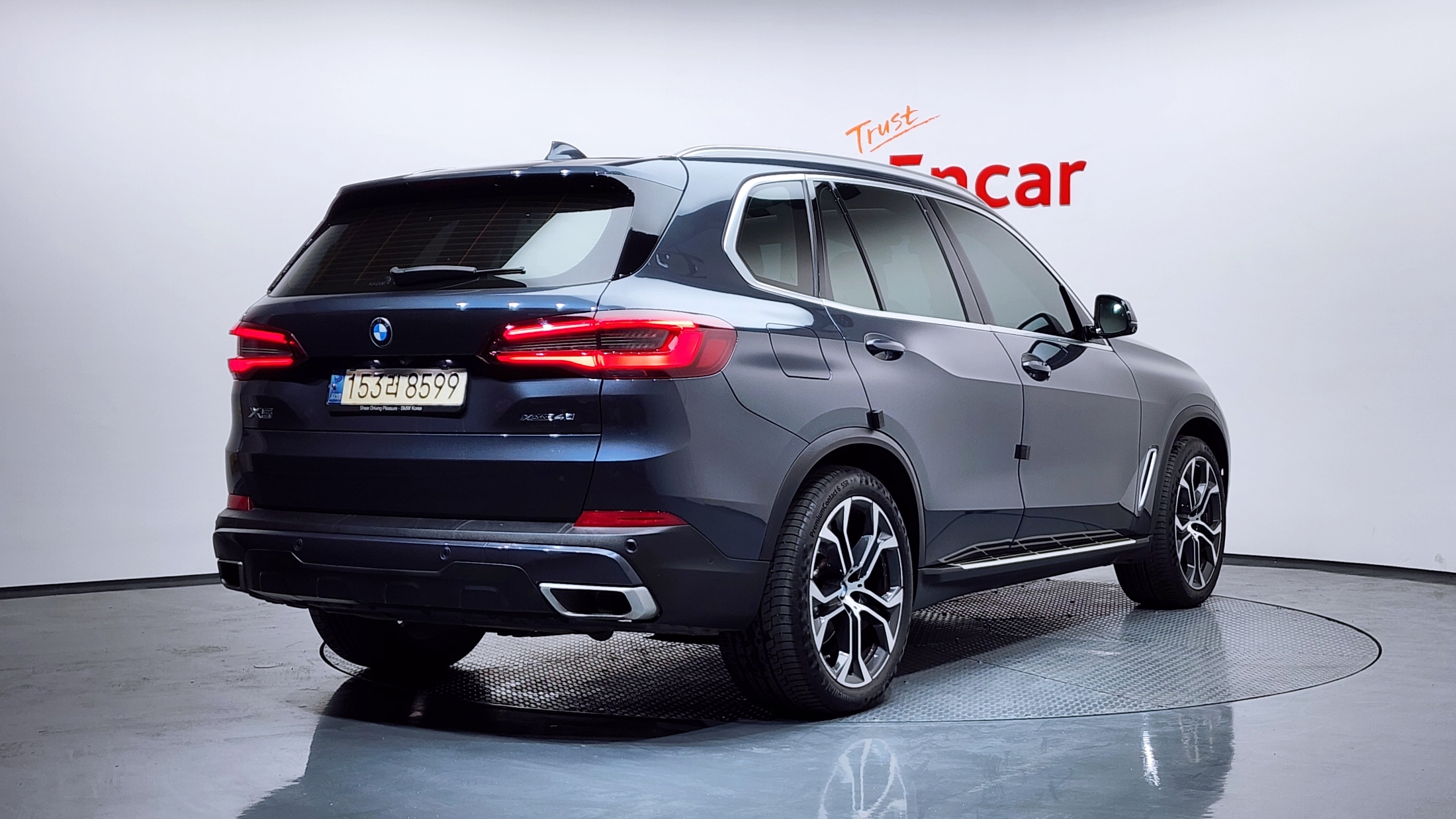 BMW X5 photo 2