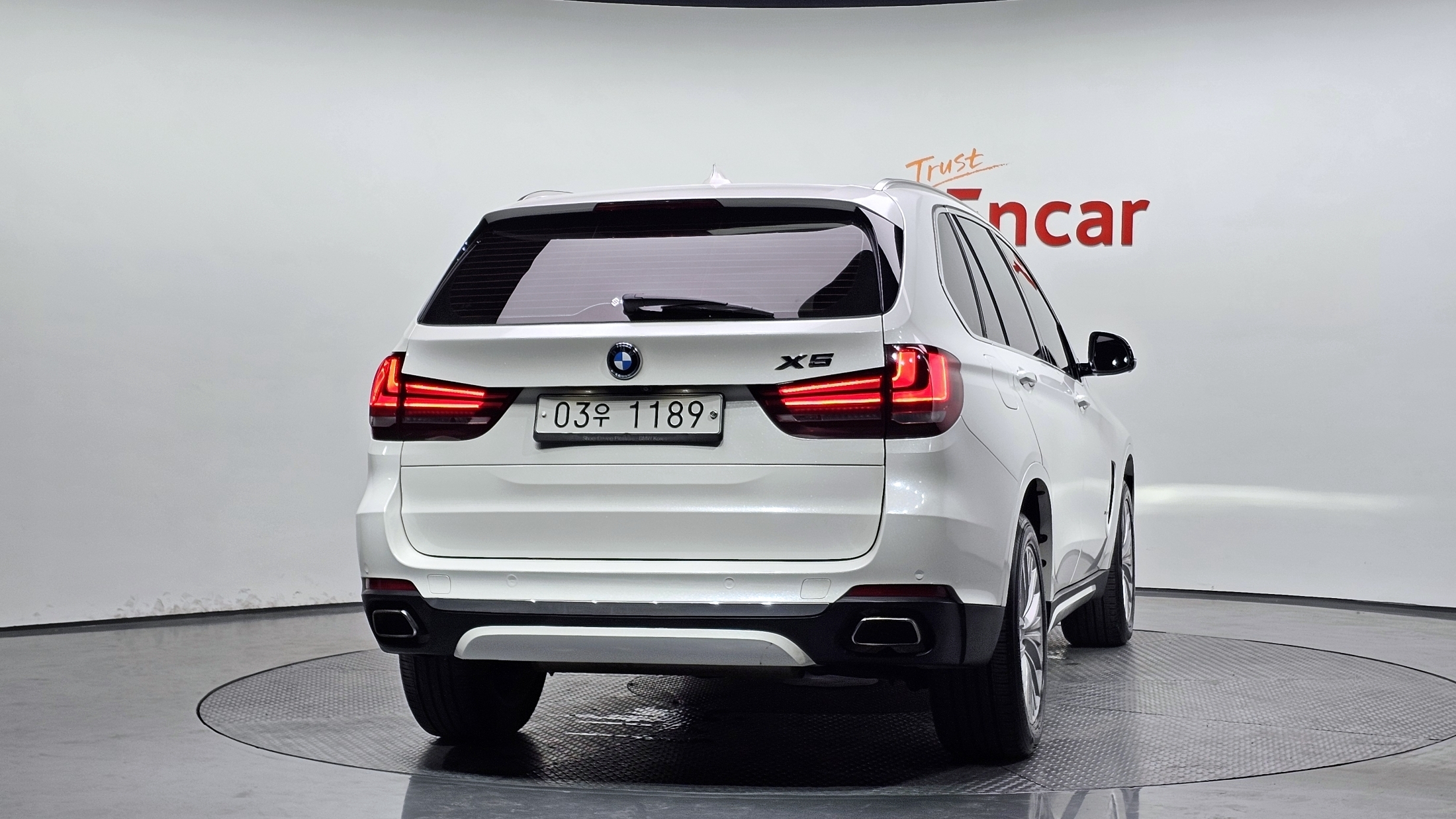 BMW X5 photo 2