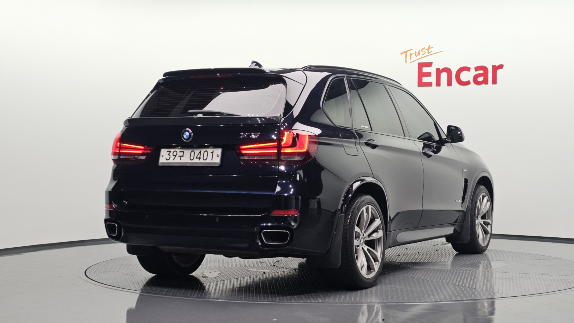 BMW X5 photo 2