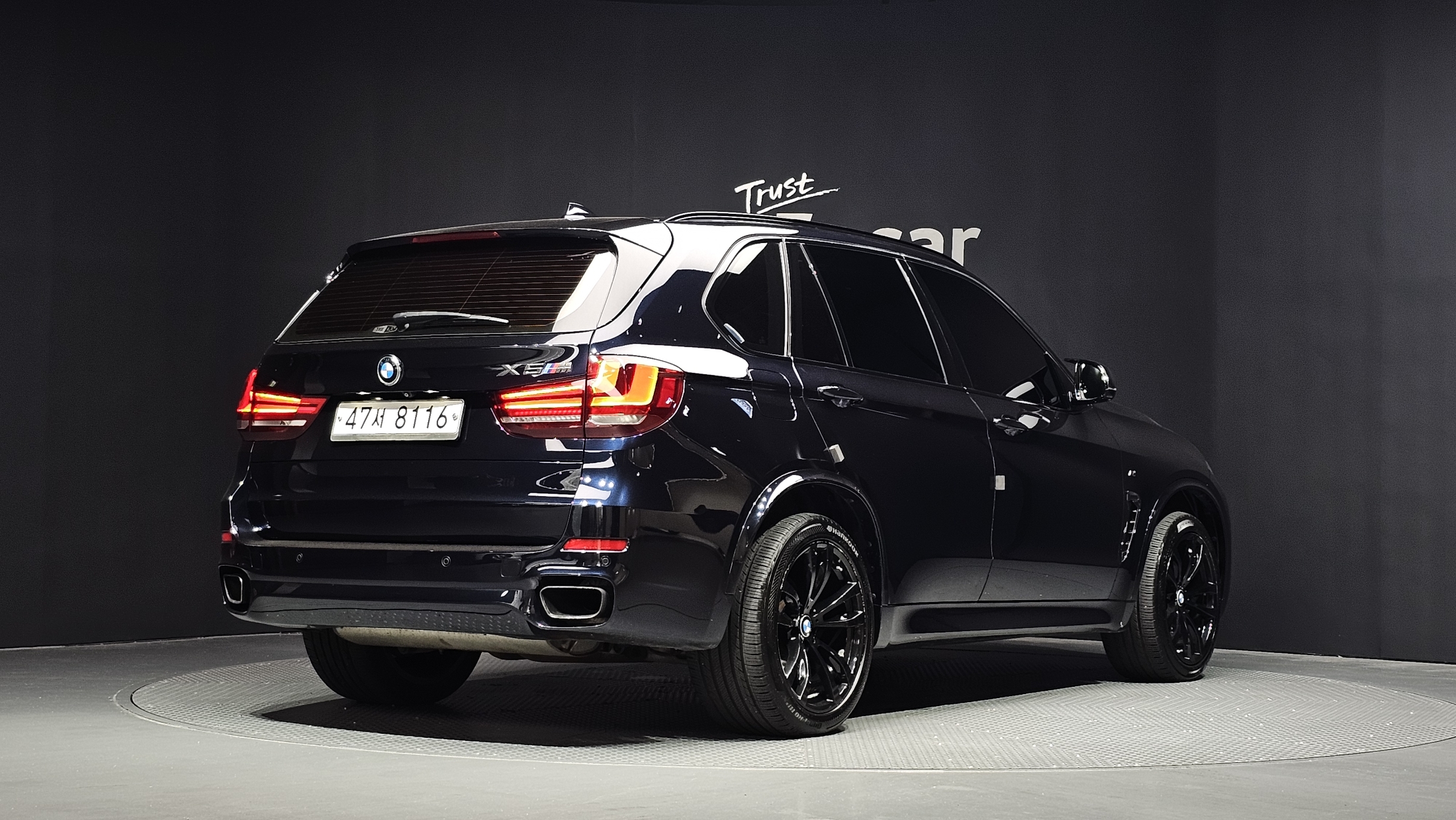 BMW X5 photo 2