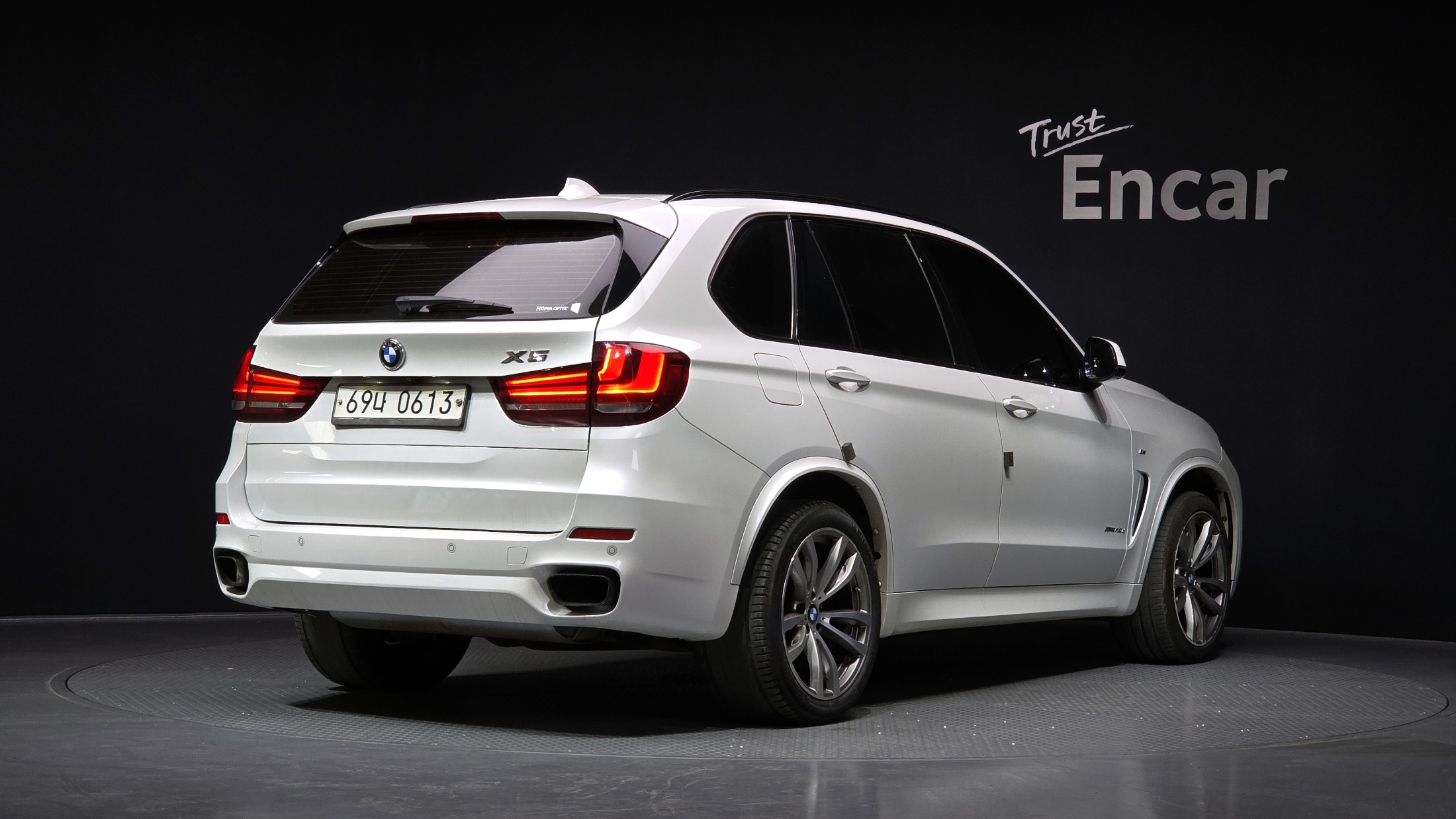 BMW X5 photo 2