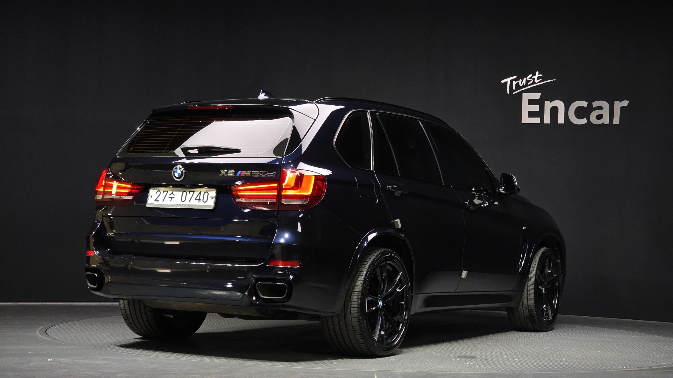 BMW X5 photo 2