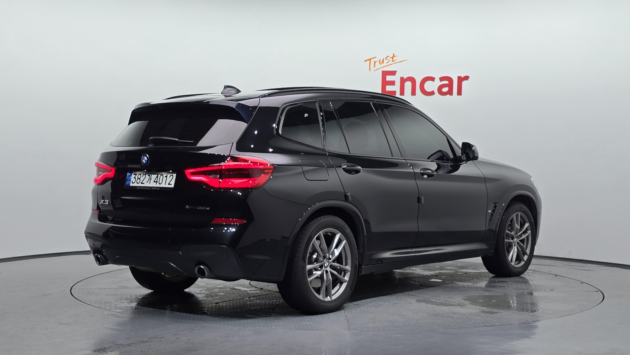 BMW X3 photo 2