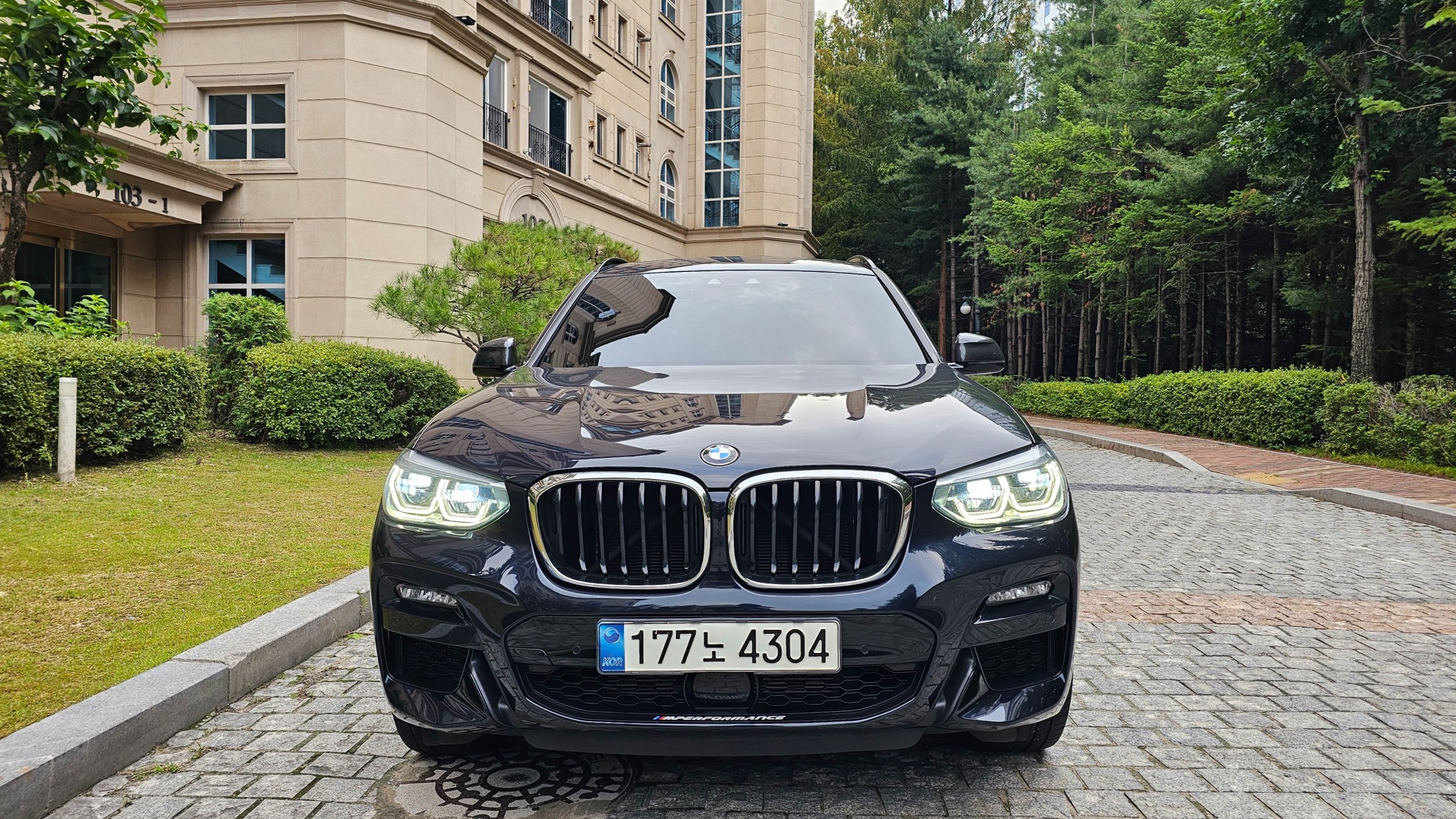 BMW X3 photo 3