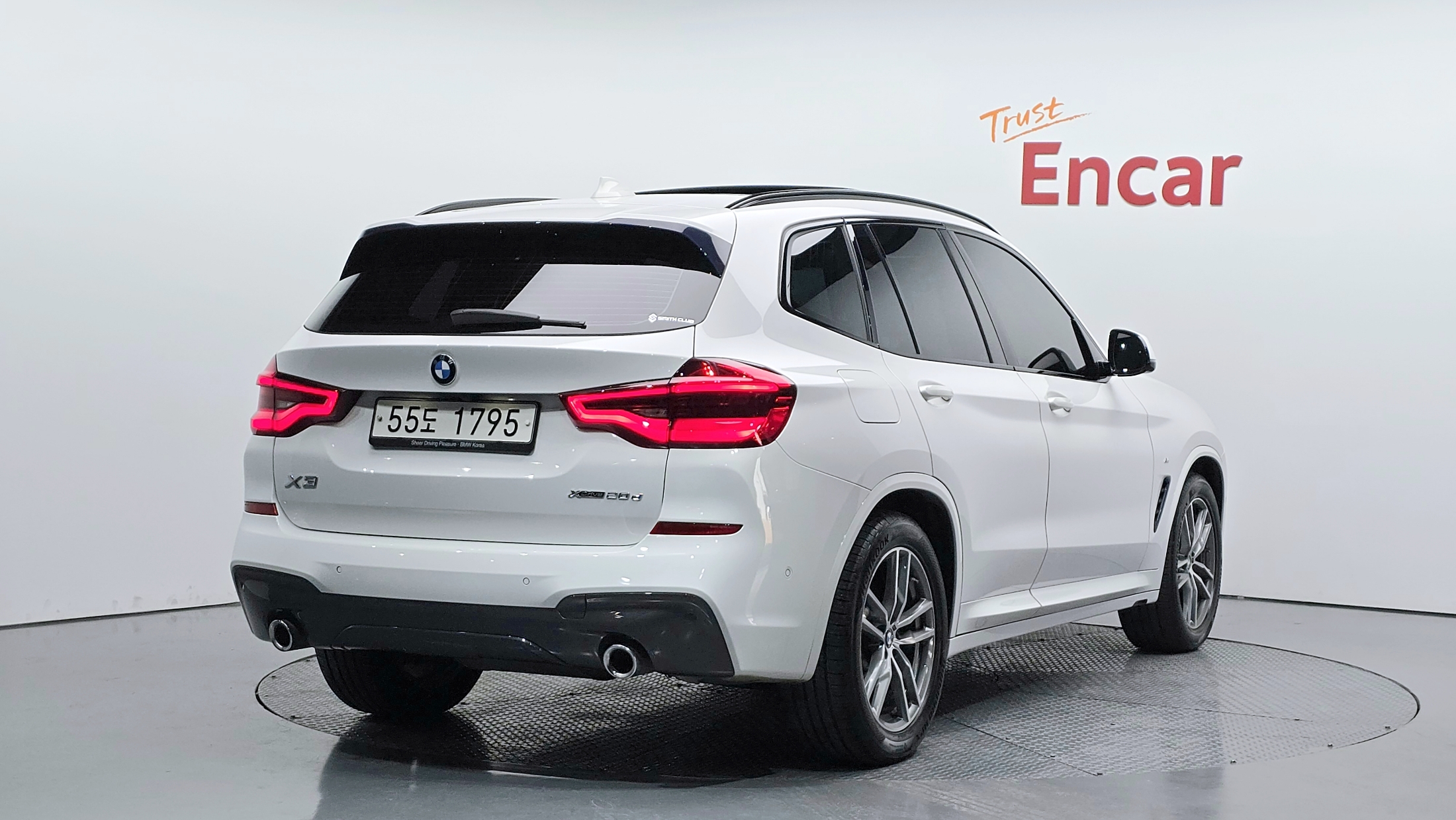 BMW X3 photo 2