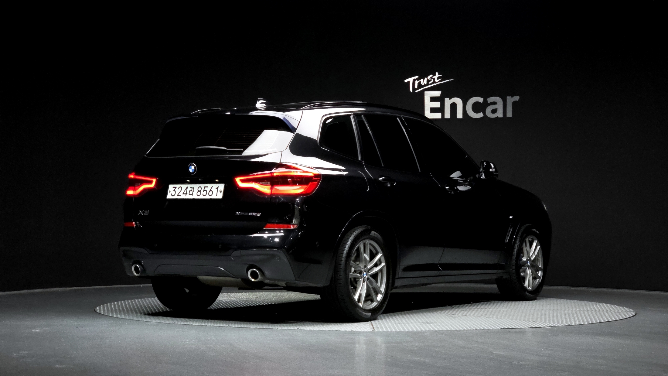 BMW X3 photo 2
