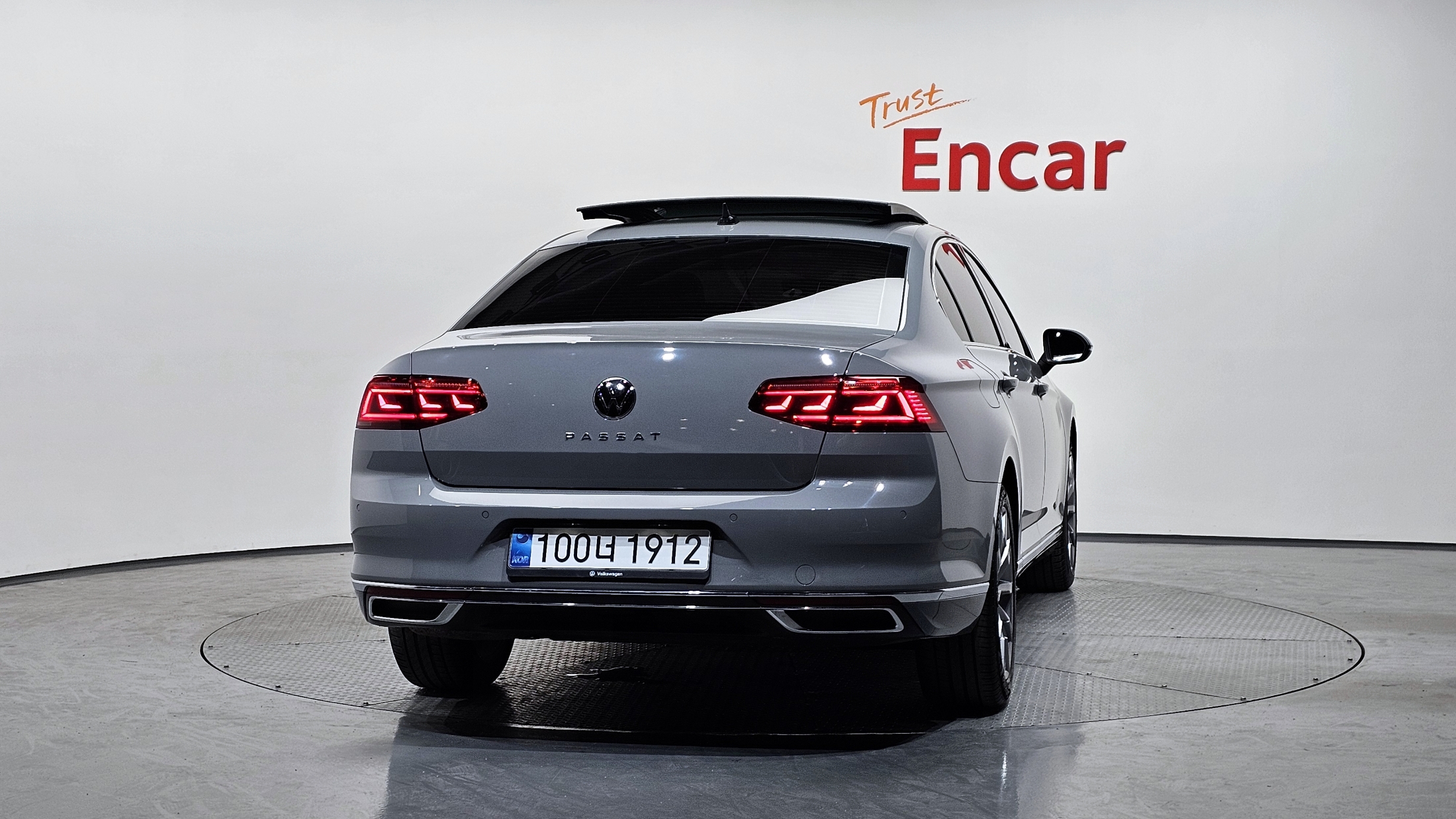 VOLKSWAGEN PASSAT photo 3